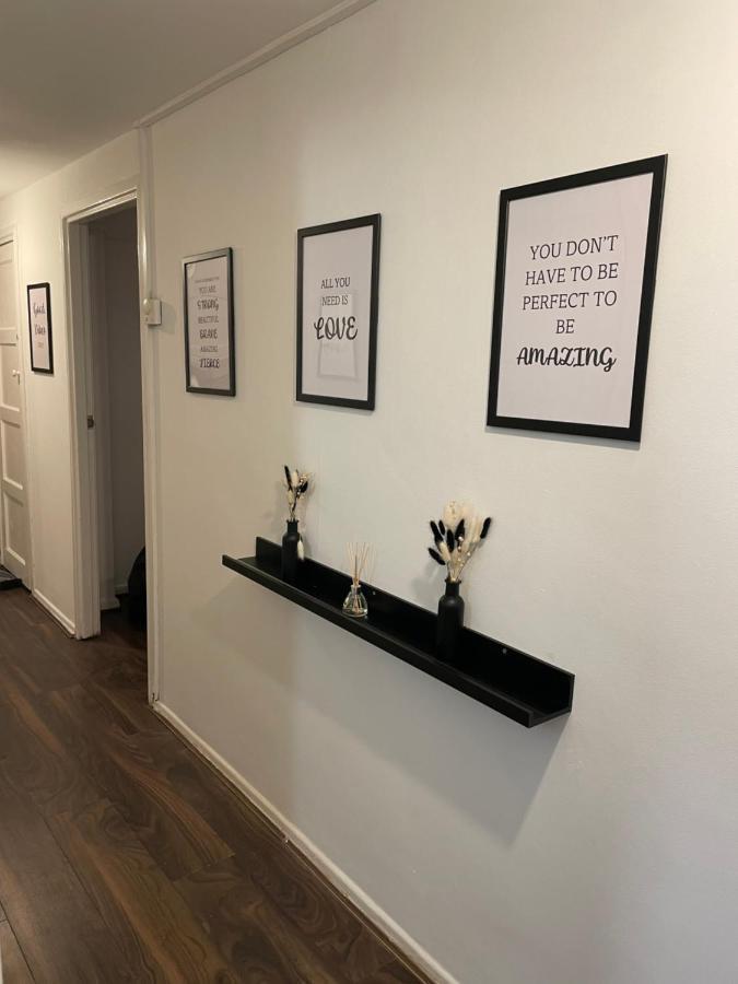 Lovely 2Bedroom 4Mins From Wimbledon Station Londres Exterior foto